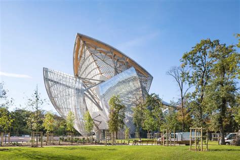 collegamenti acciaio legno fondazione louis vuitton parigi strutturale